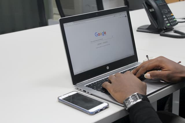 Google アナリティクスと Search Console のデータが違う理由